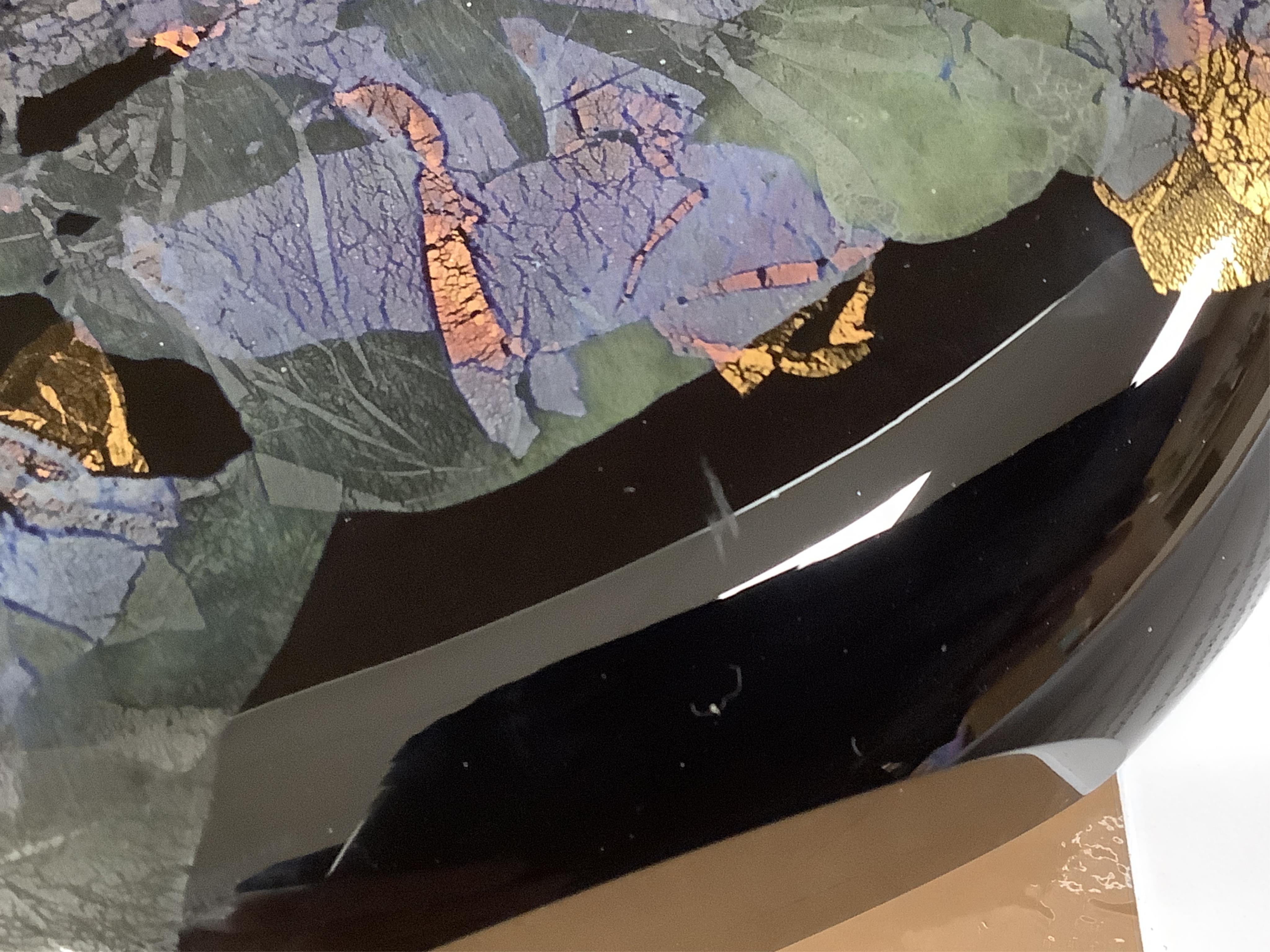 An Isle of Wight glass vase with applied gold decoration, 22cm high